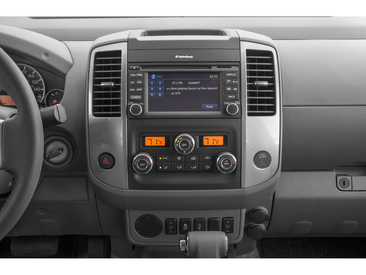 2015 Nissan Frontier SL