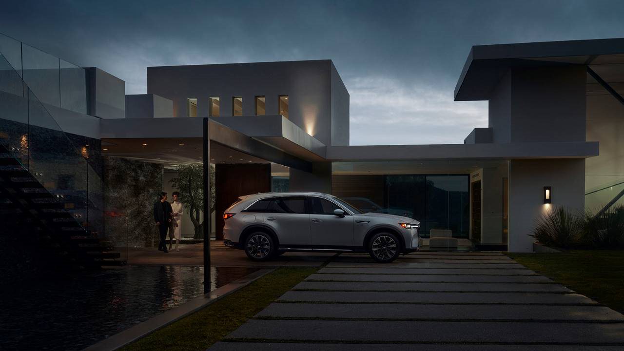 2024 Mazda CX-90 PHEV nighttime