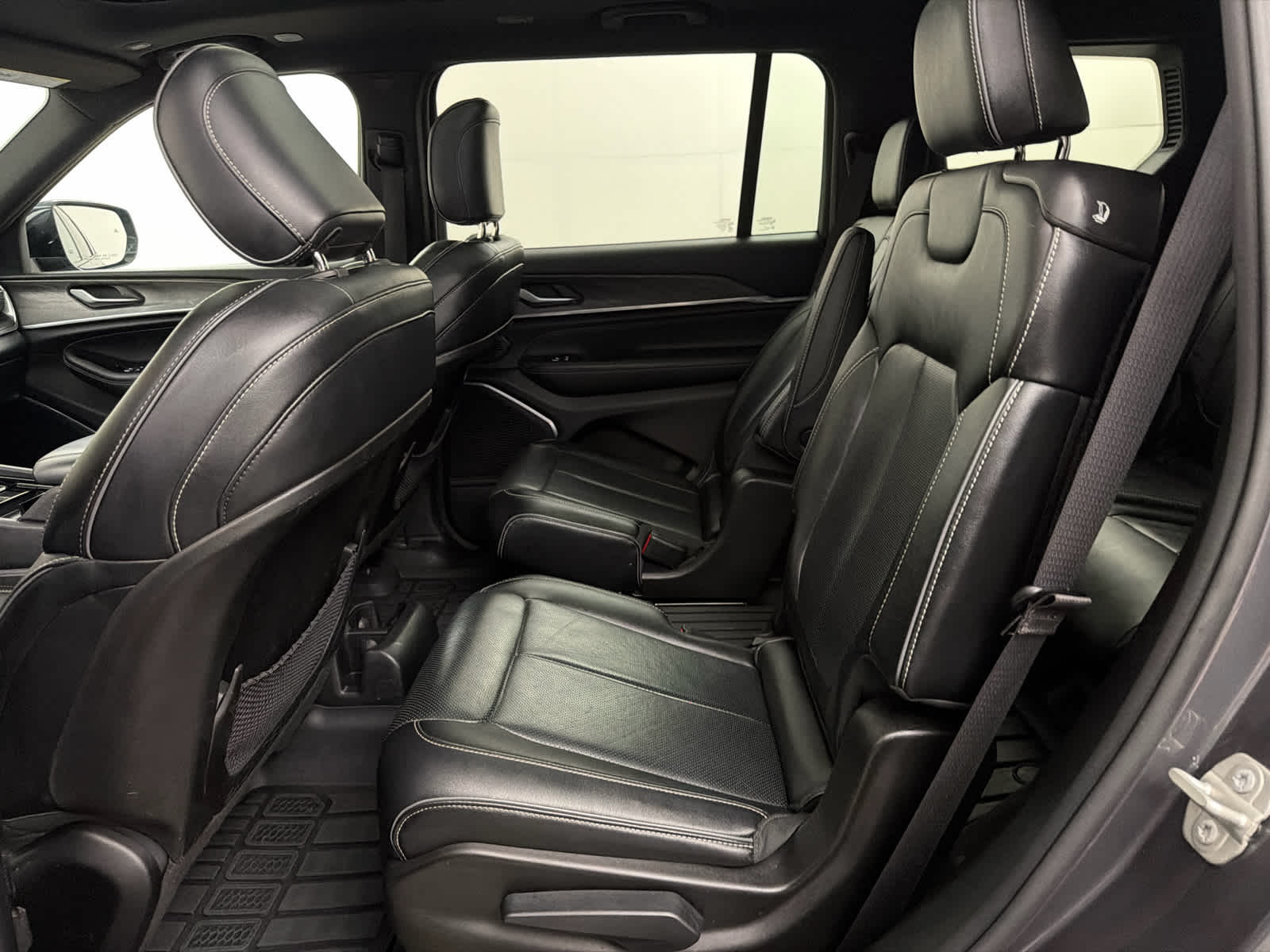 2024 Jeep Grand Cherokee L Overland