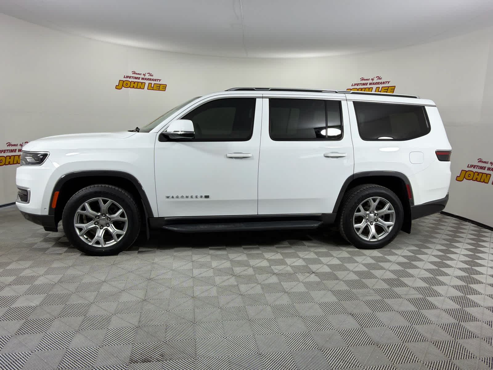 2022 Jeep Wagoneer Series II