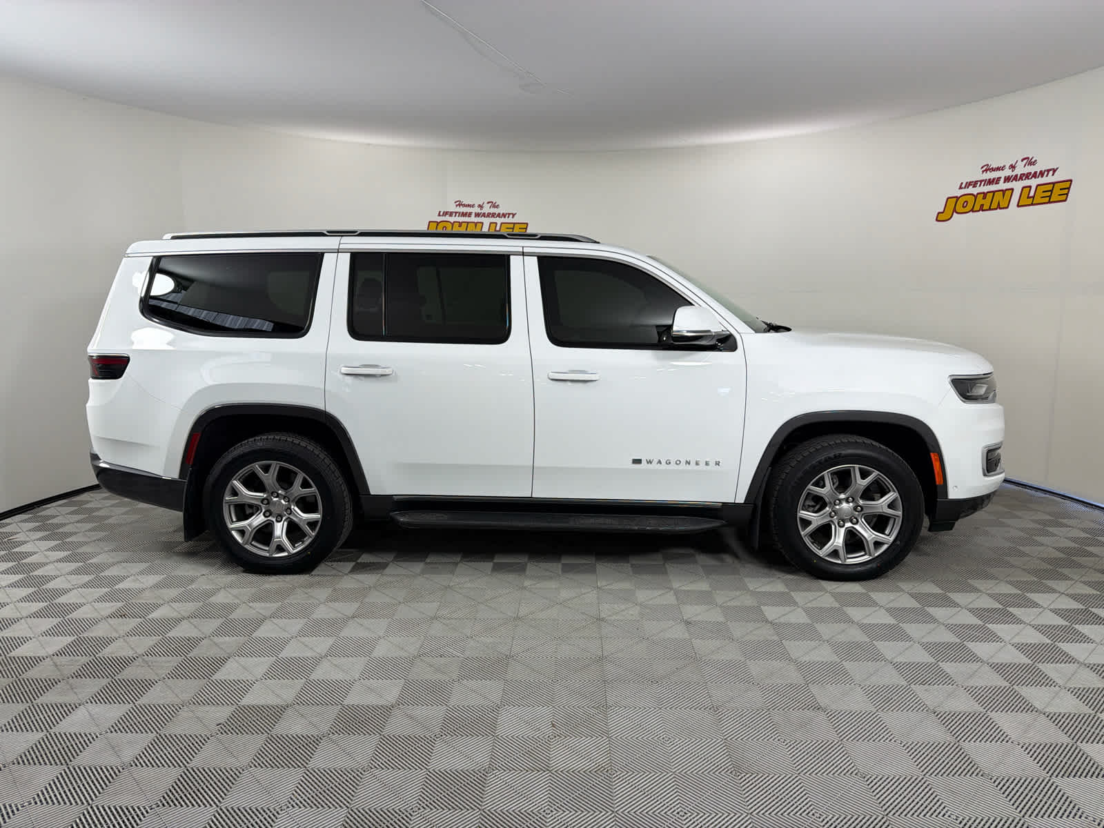 2022 Jeep Wagoneer Series II
