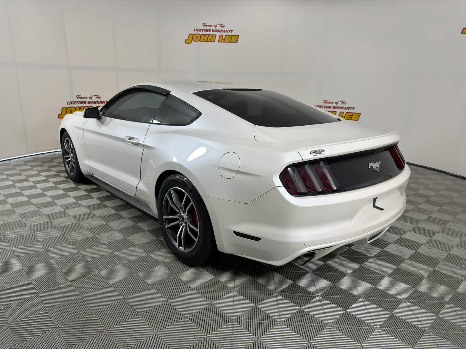 2017 Ford Mustang EcoBoost
