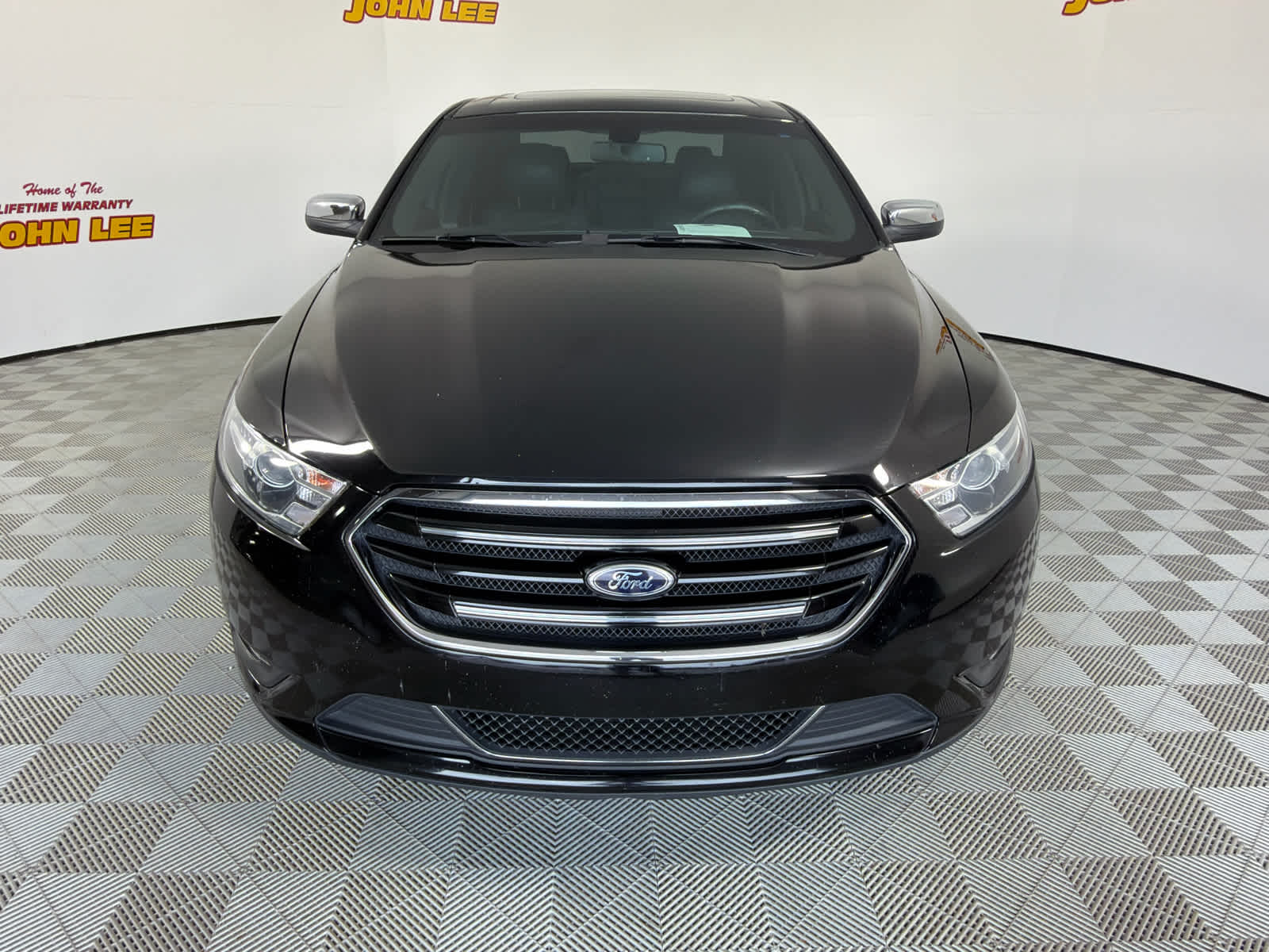 2016 Ford Taurus Limited