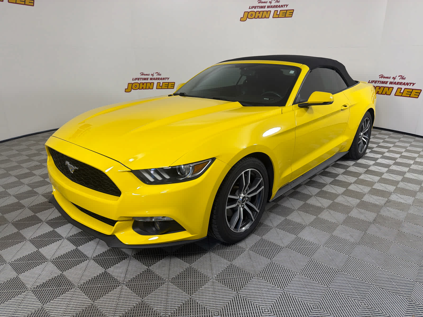 2016 Ford Mustang EcoBoost Premium