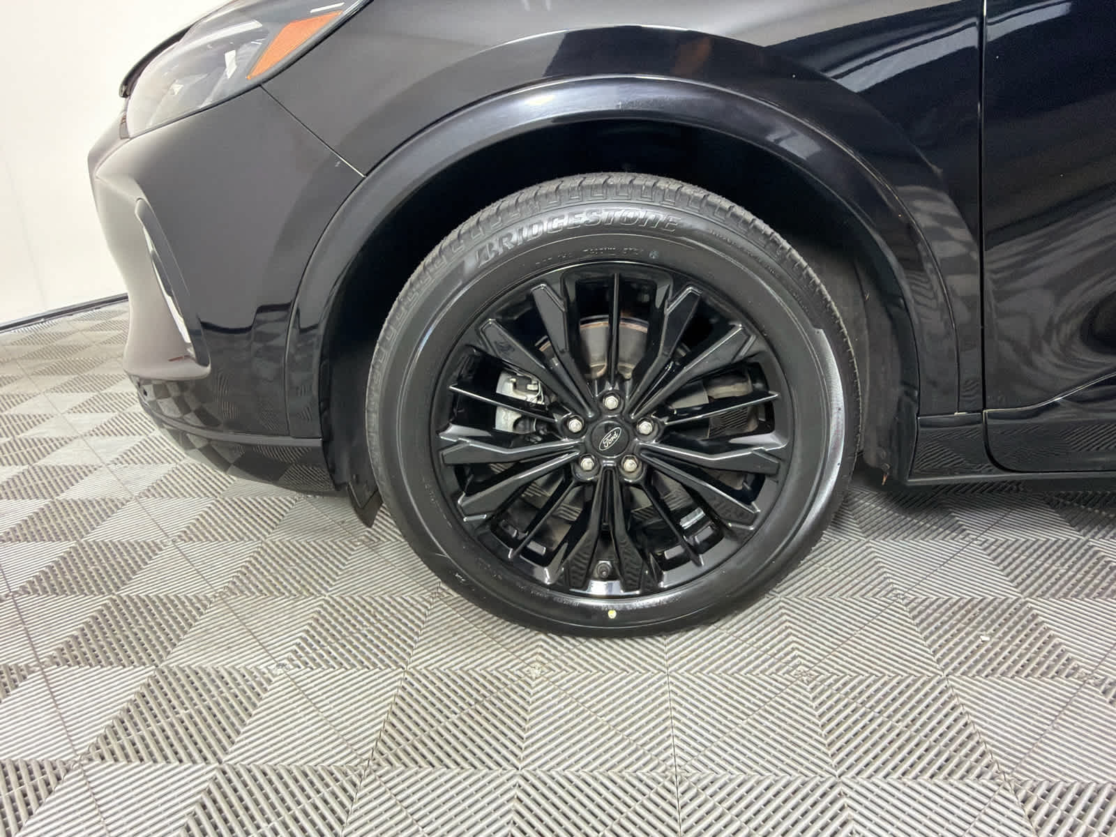 2023 Ford Escape ST-Line Elite