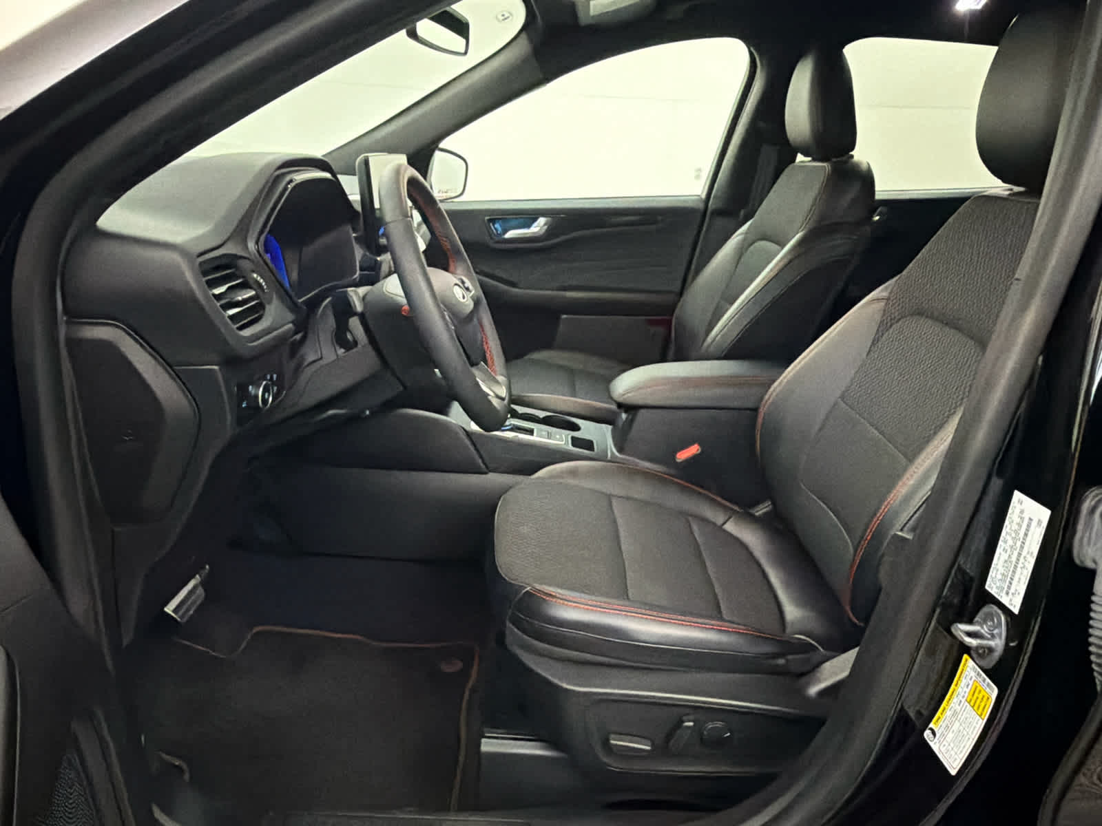 2023 Ford Escape ST-Line Elite