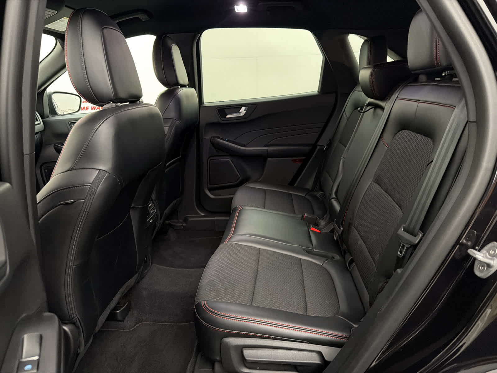 2023 Ford Escape ST-Line Elite