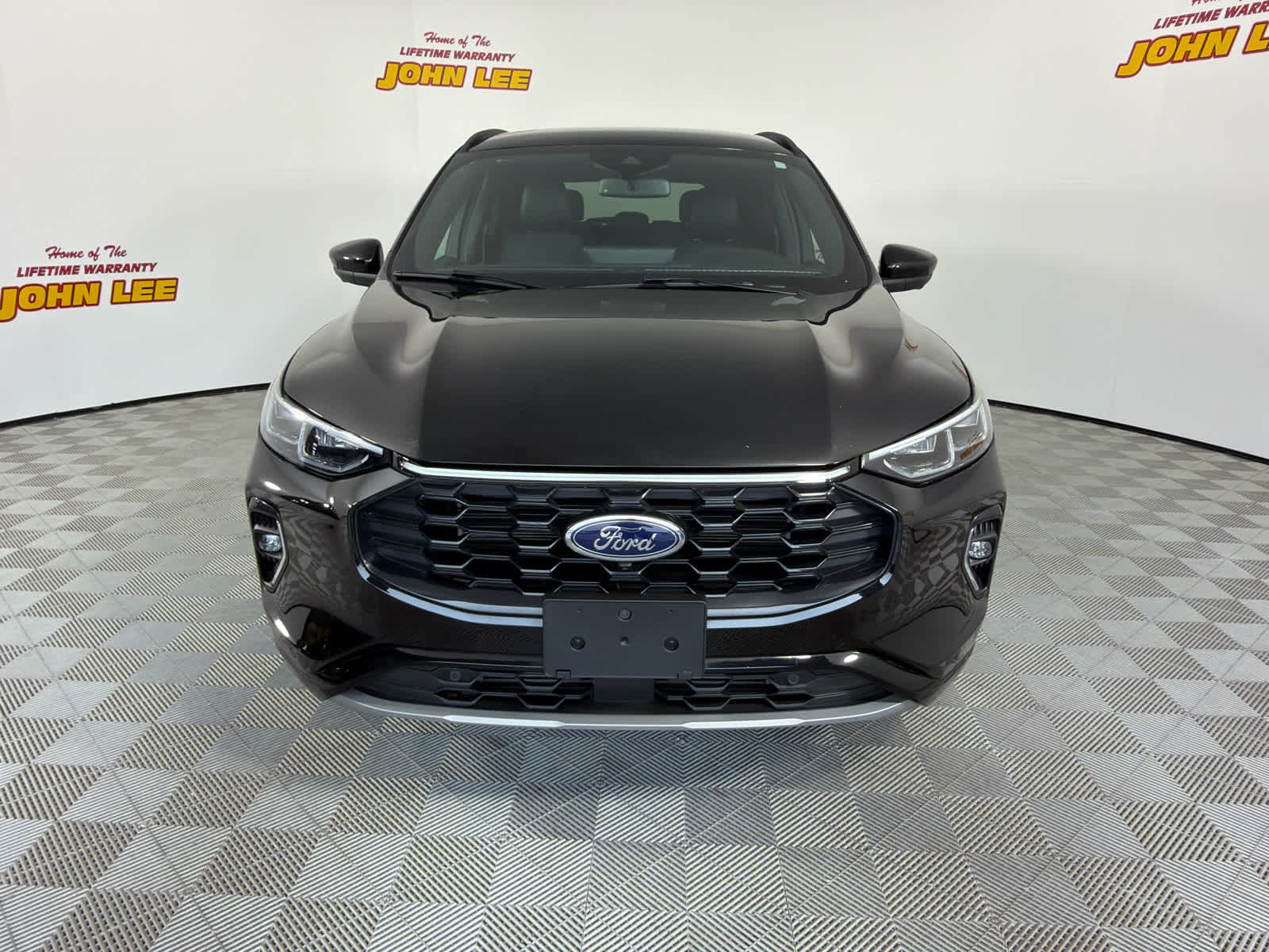 2023 Ford Escape ST-Line Elite