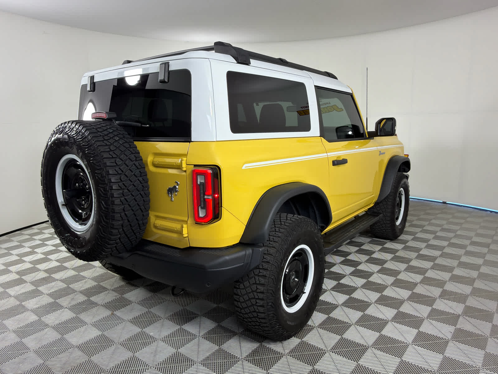 2024 Ford Bronco Heritage Limited Edition