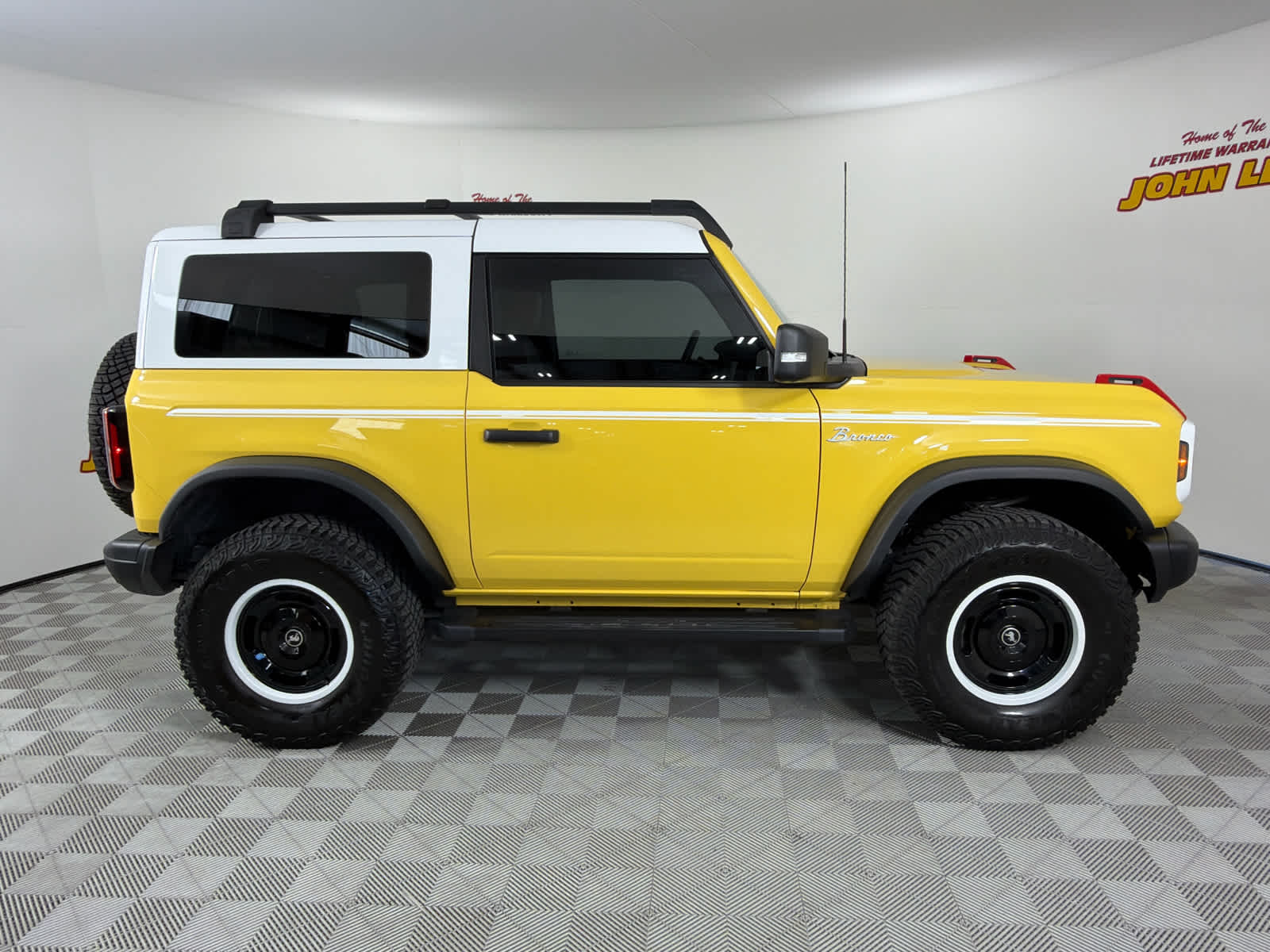 2024 Ford Bronco Heritage Limited Edition