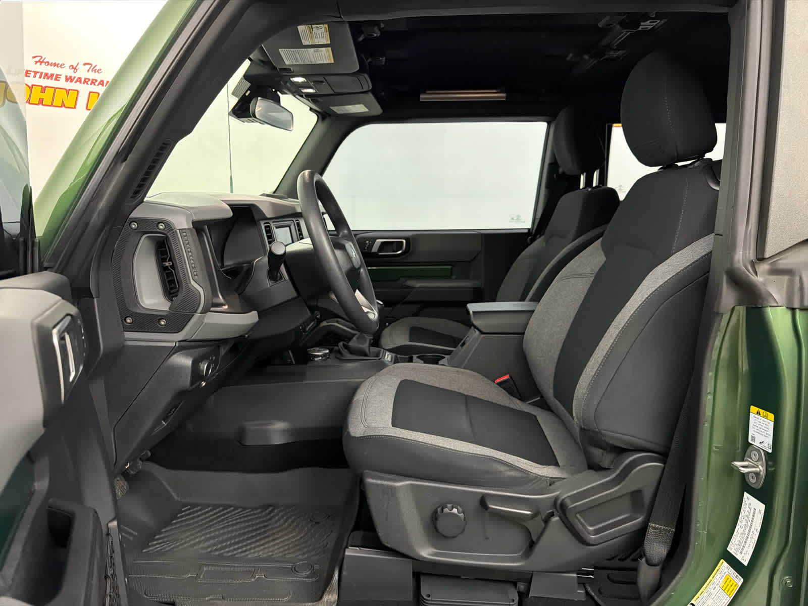2022 Ford Bronco Base