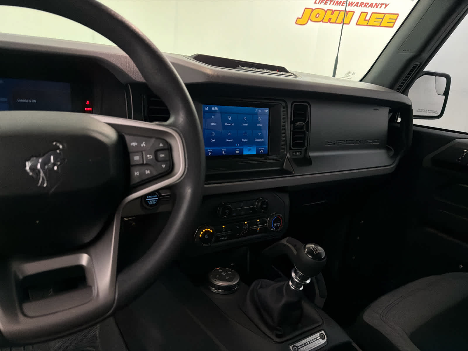 2022 Ford Bronco Base