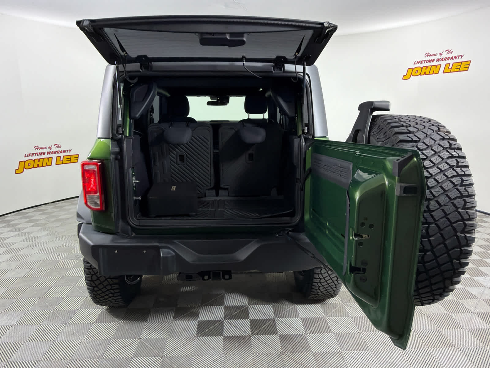 2022 Ford Bronco Base