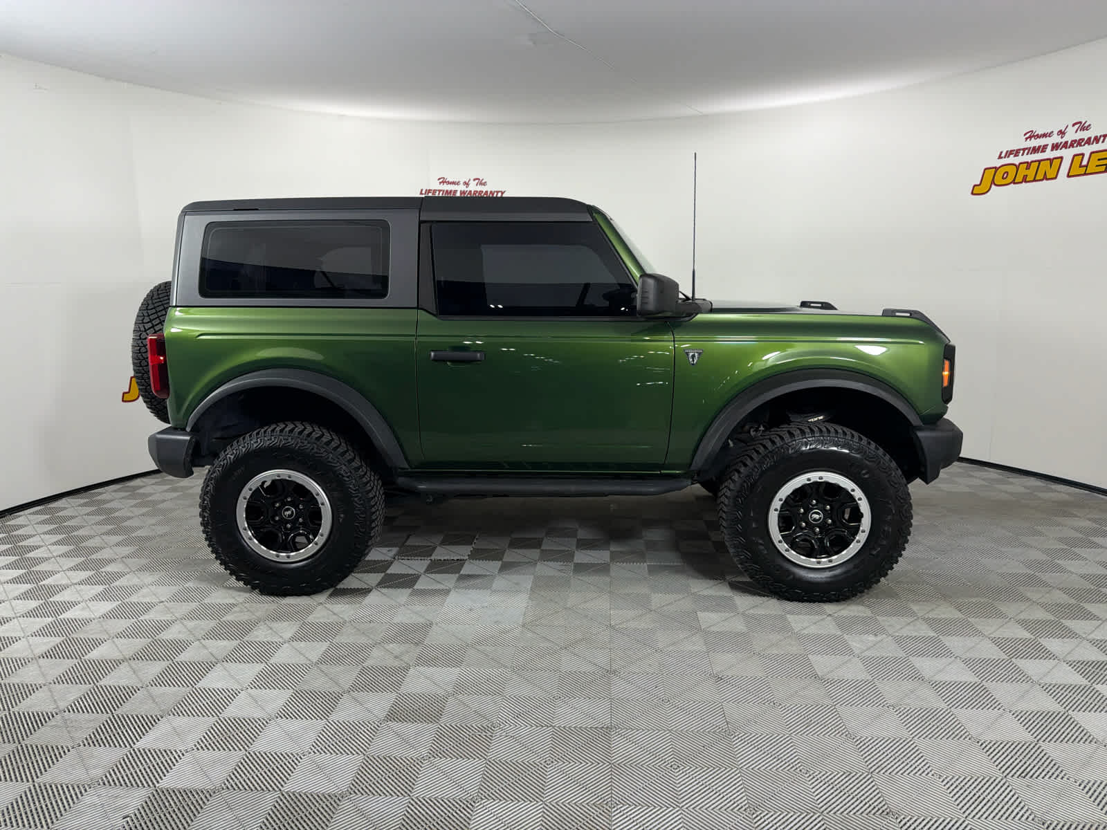 2022 Ford Bronco Base