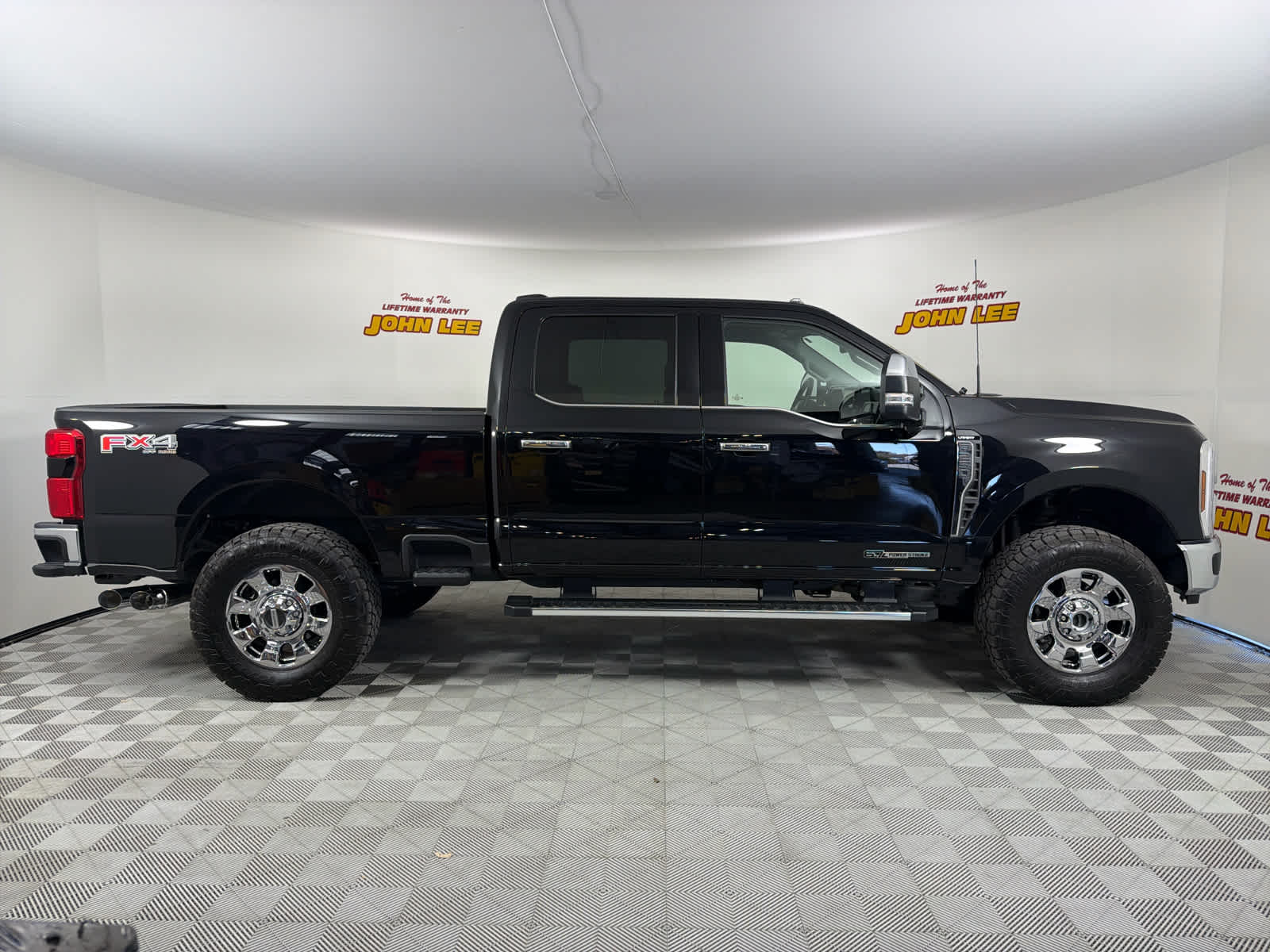 2025 Ford Super Duty F-250 SRW LARIAT
