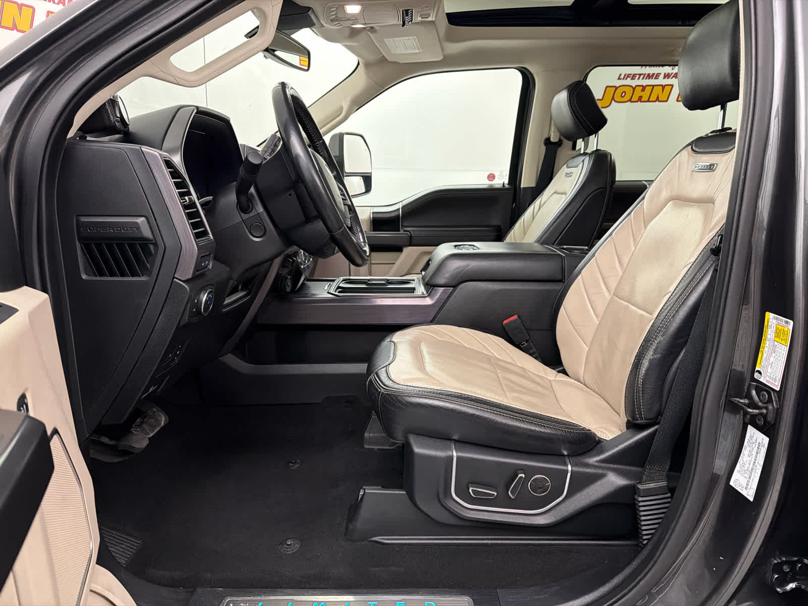 2020 Ford Super Duty F-450 DRW Limited