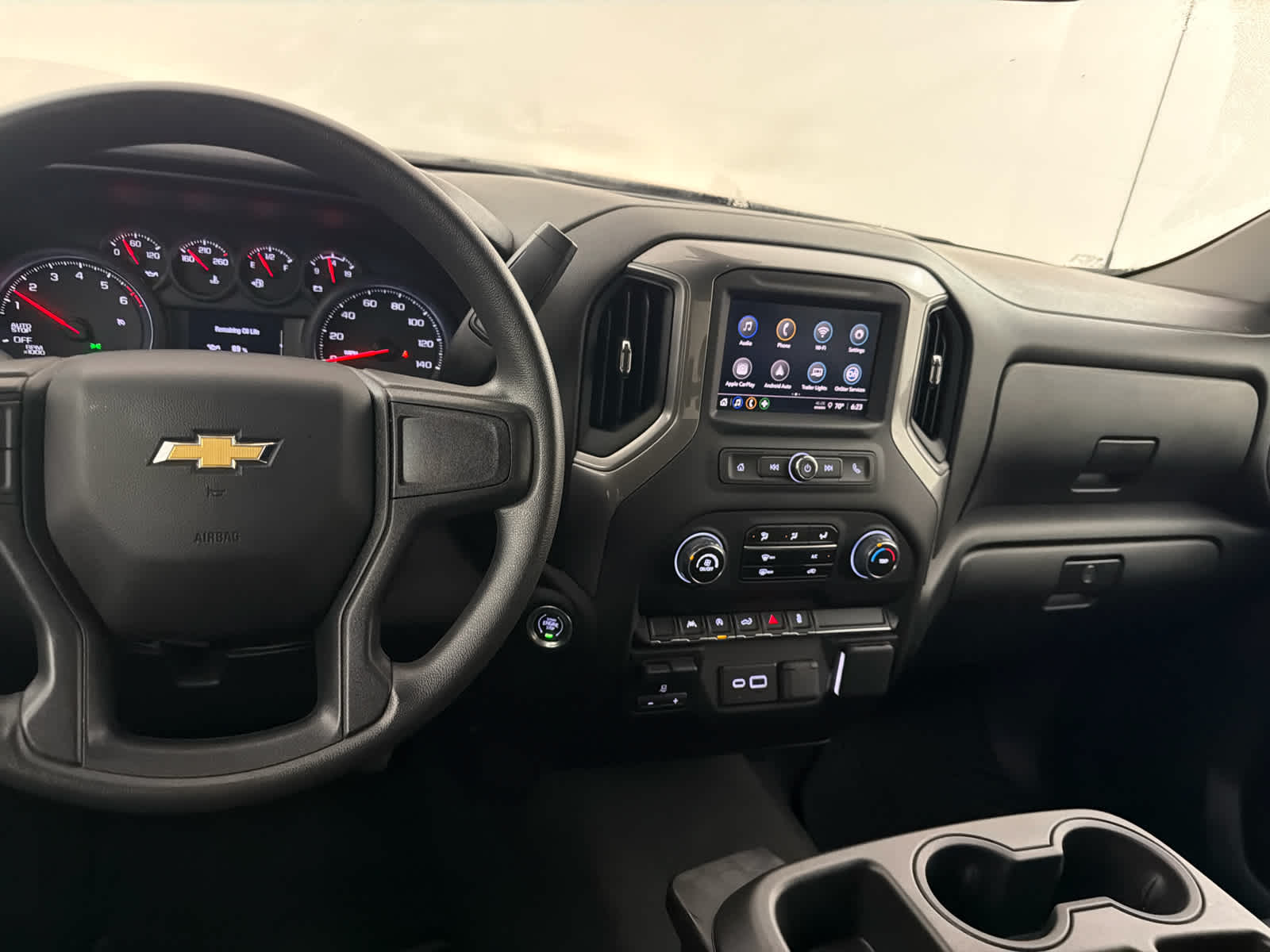 2025 Chevrolet Silverado 1500 Custom