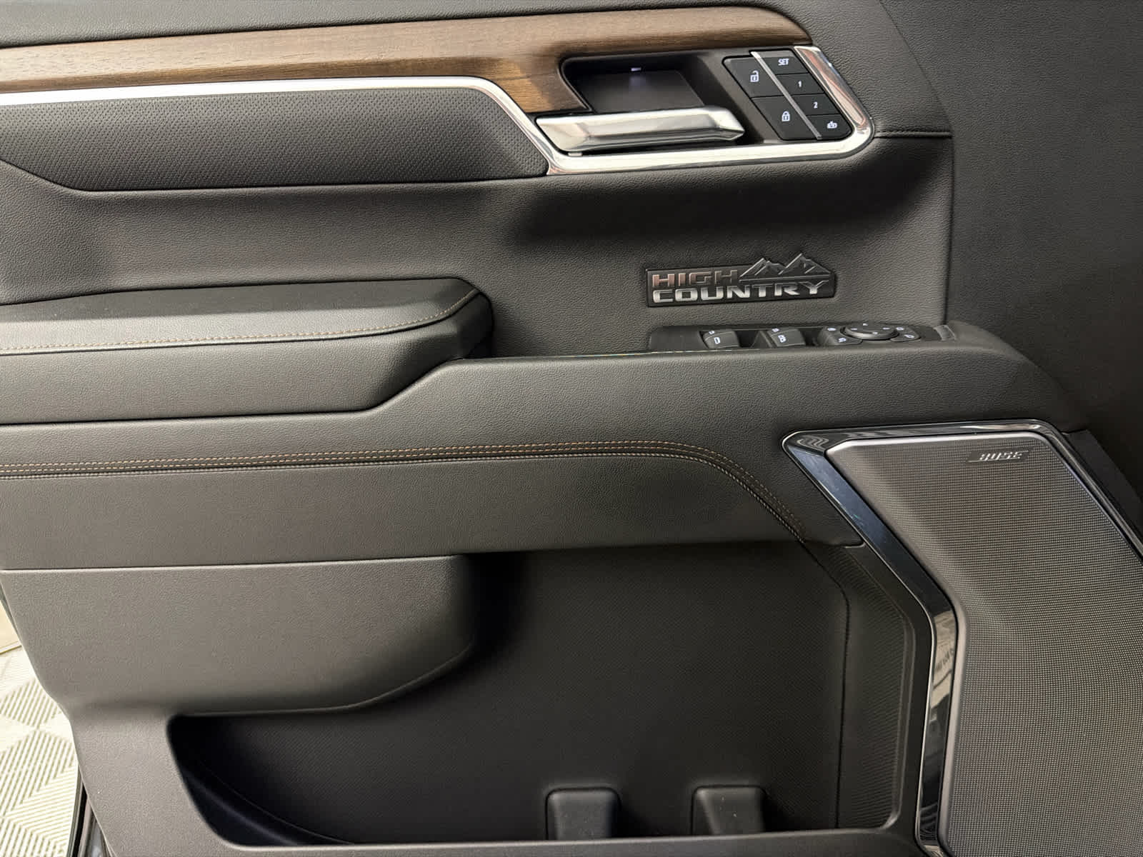 2024 Chevrolet Silverado 1500 High Country