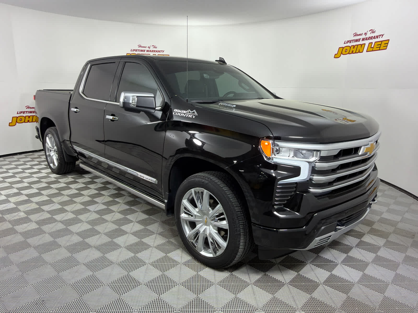 2024 Chevrolet Silverado 1500 High Country