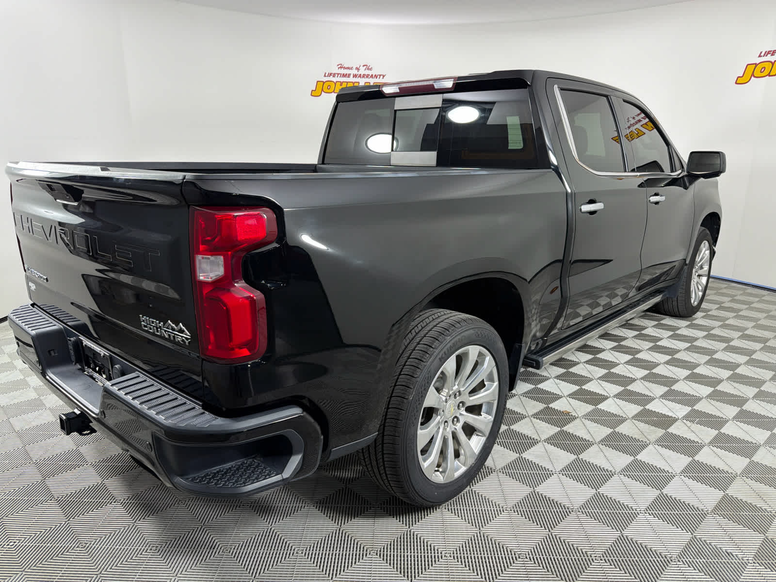 2021 Chevrolet Silverado 1500 High Country