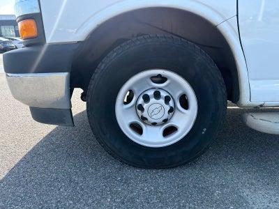 2019 Chevrolet Express Cargo Van RWD 2500 135"