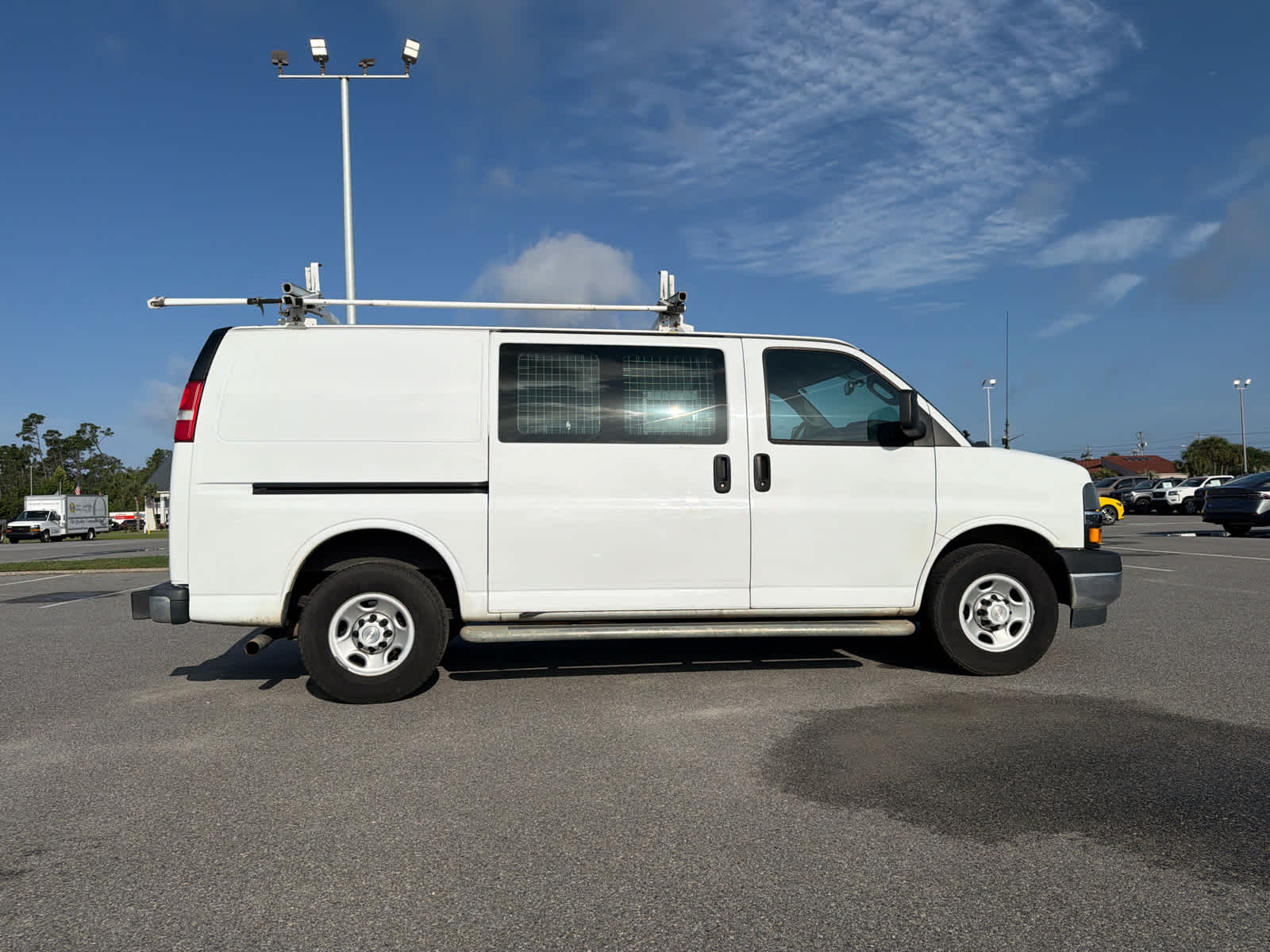 2019 Chevrolet Express Cargo Van RWD 2500 135"