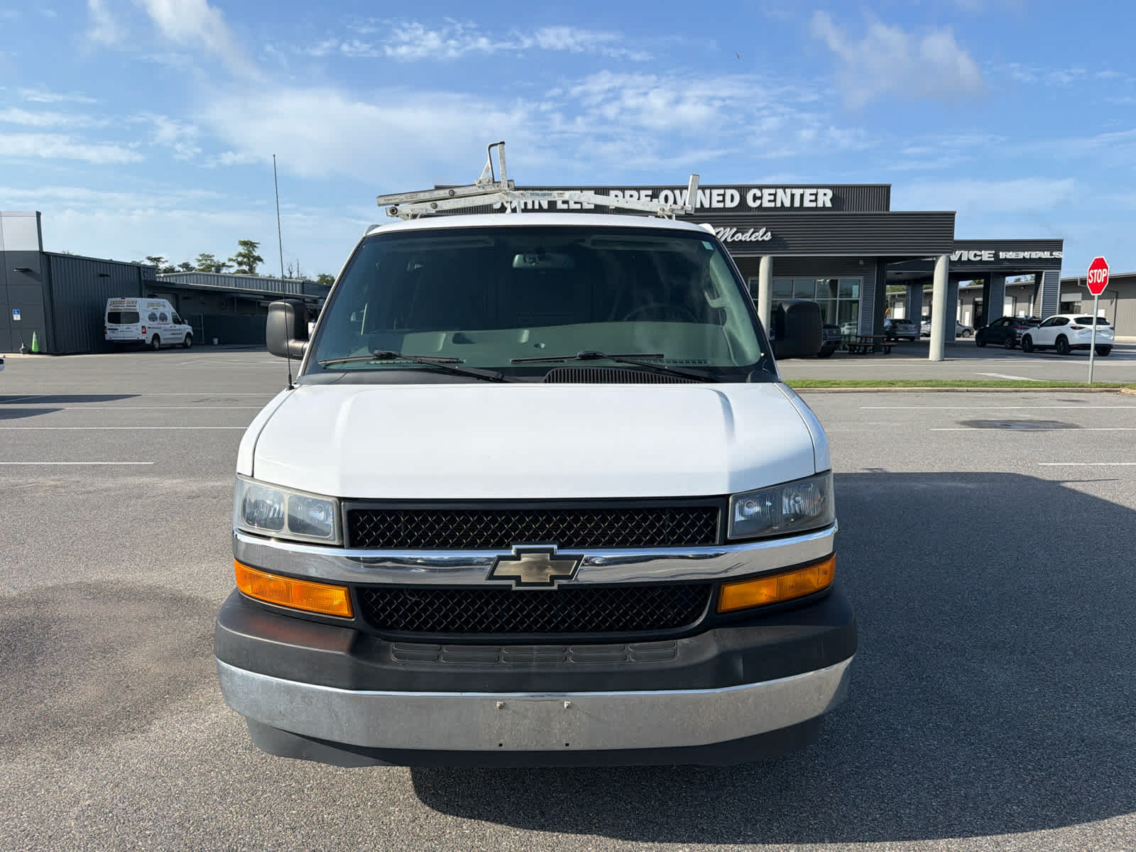 2019 Chevrolet Express Cargo Van RWD 2500 135"
