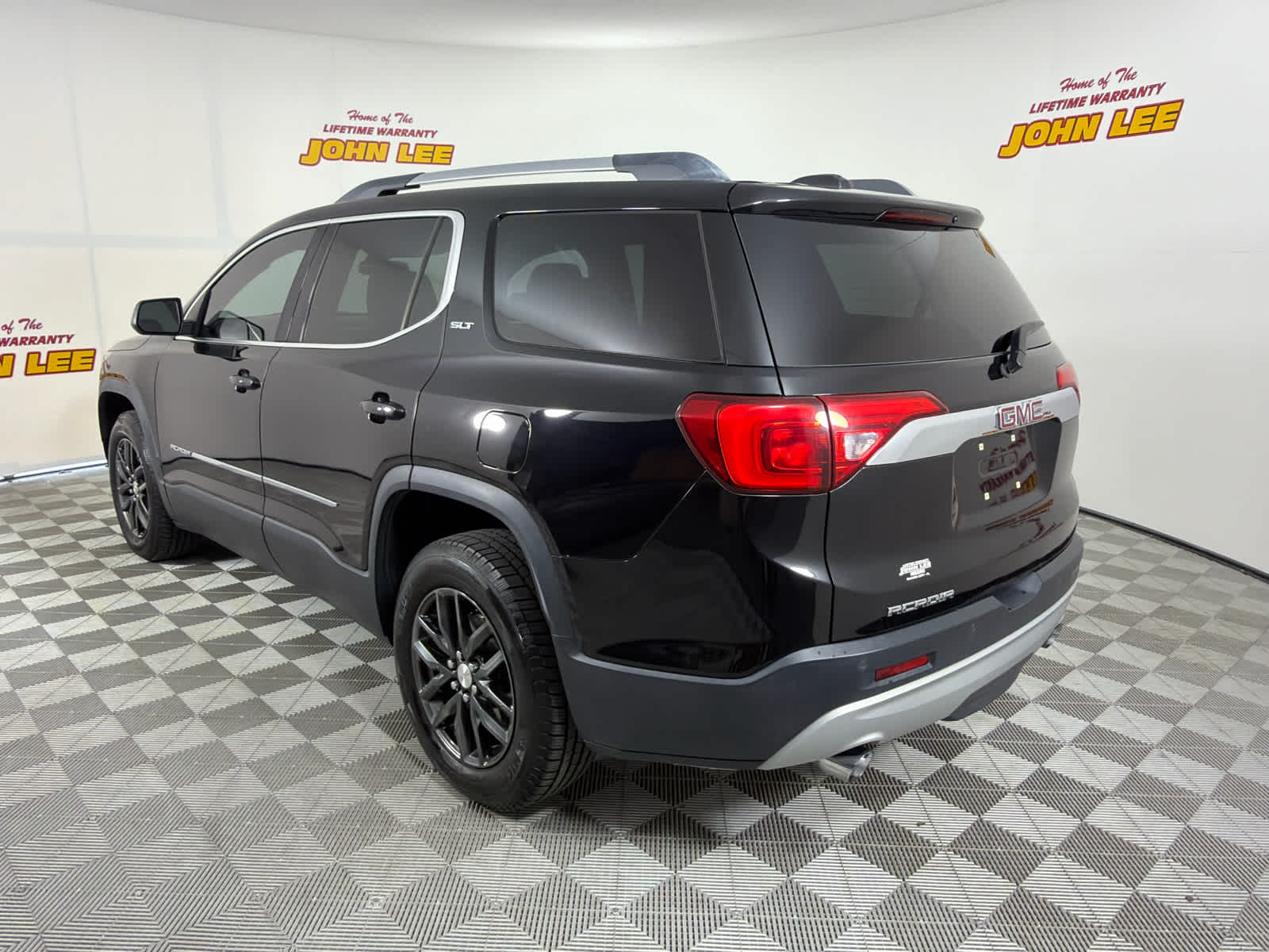 2019 GMC Acadia SLT