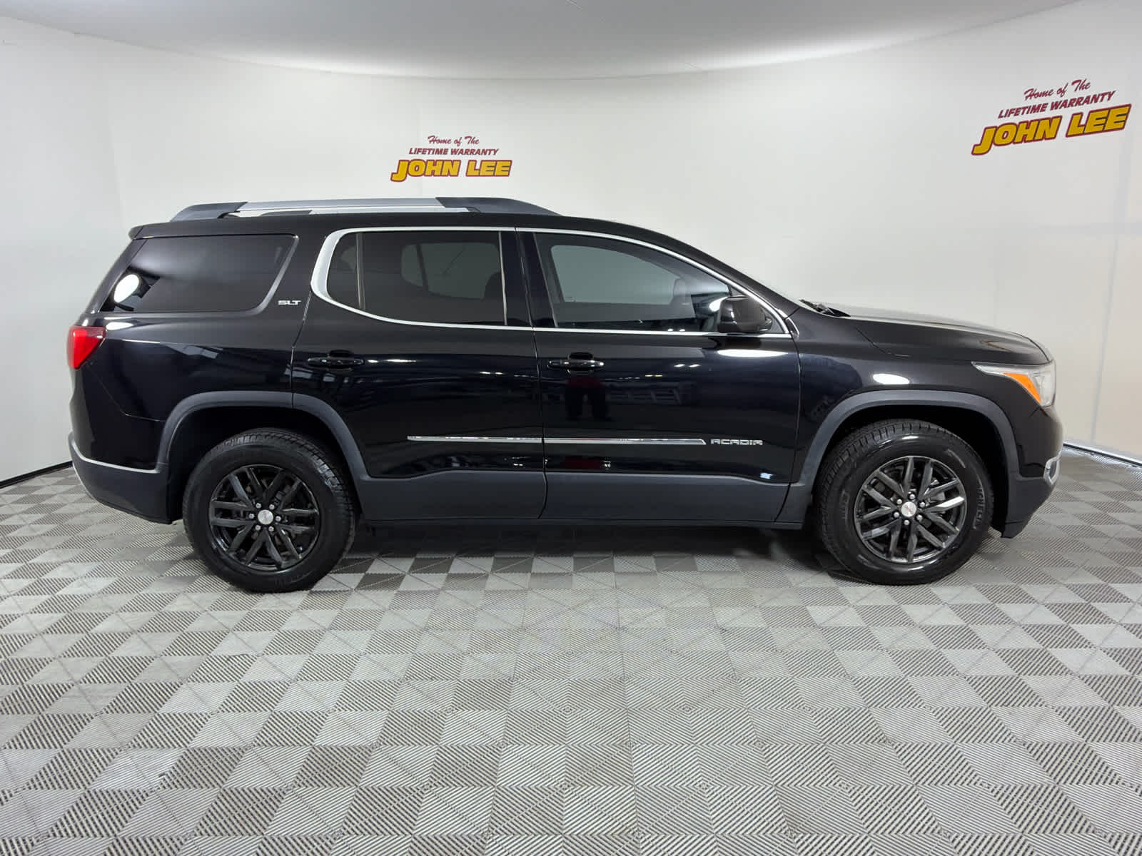 2019 GMC Acadia SLT