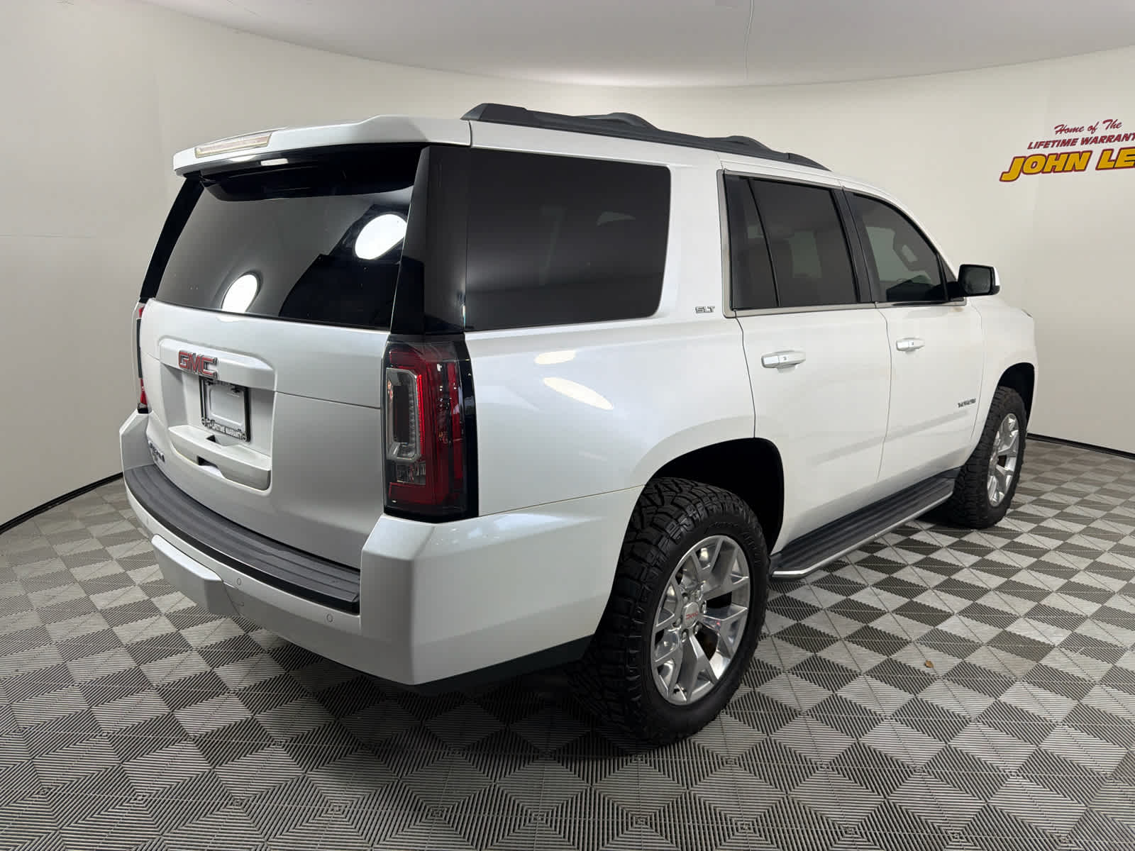 2016 GMC Yukon SLT