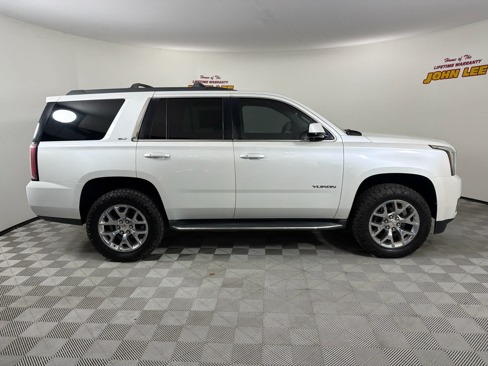 2016 GMC Yukon SLT