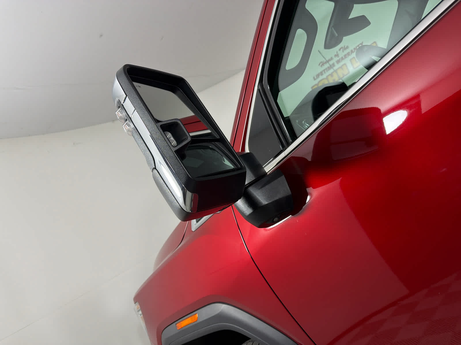 2023 GMC Sierra 2500HD Denali