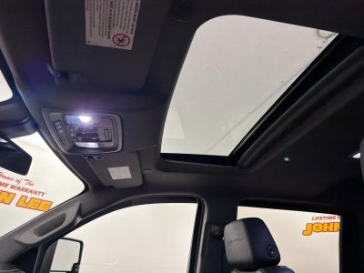 2023 GMC Sierra 2500HD Denali
