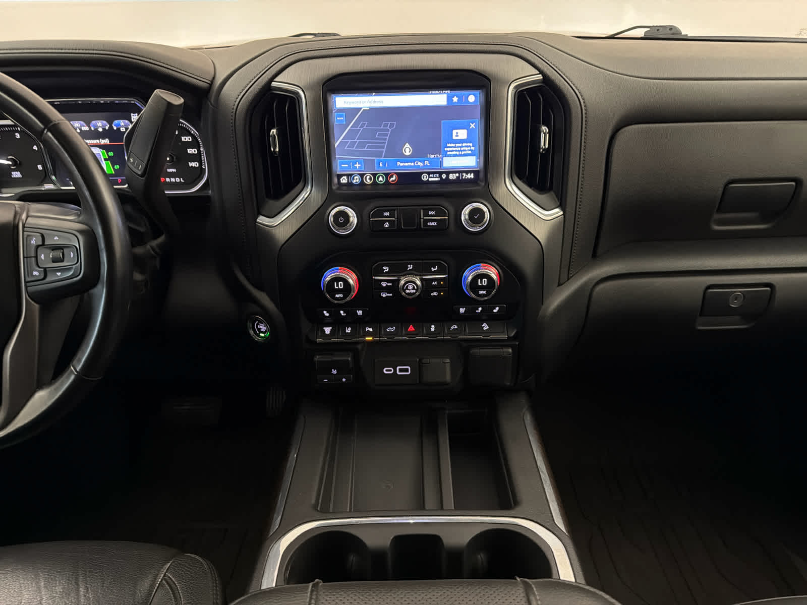 2023 GMC Sierra 2500HD Denali