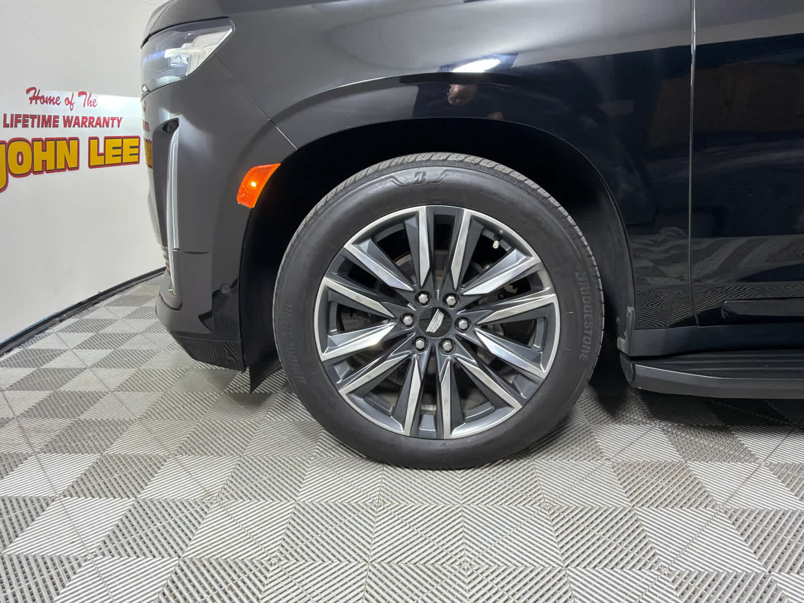 2021 Cadillac Escalade ESV Sport