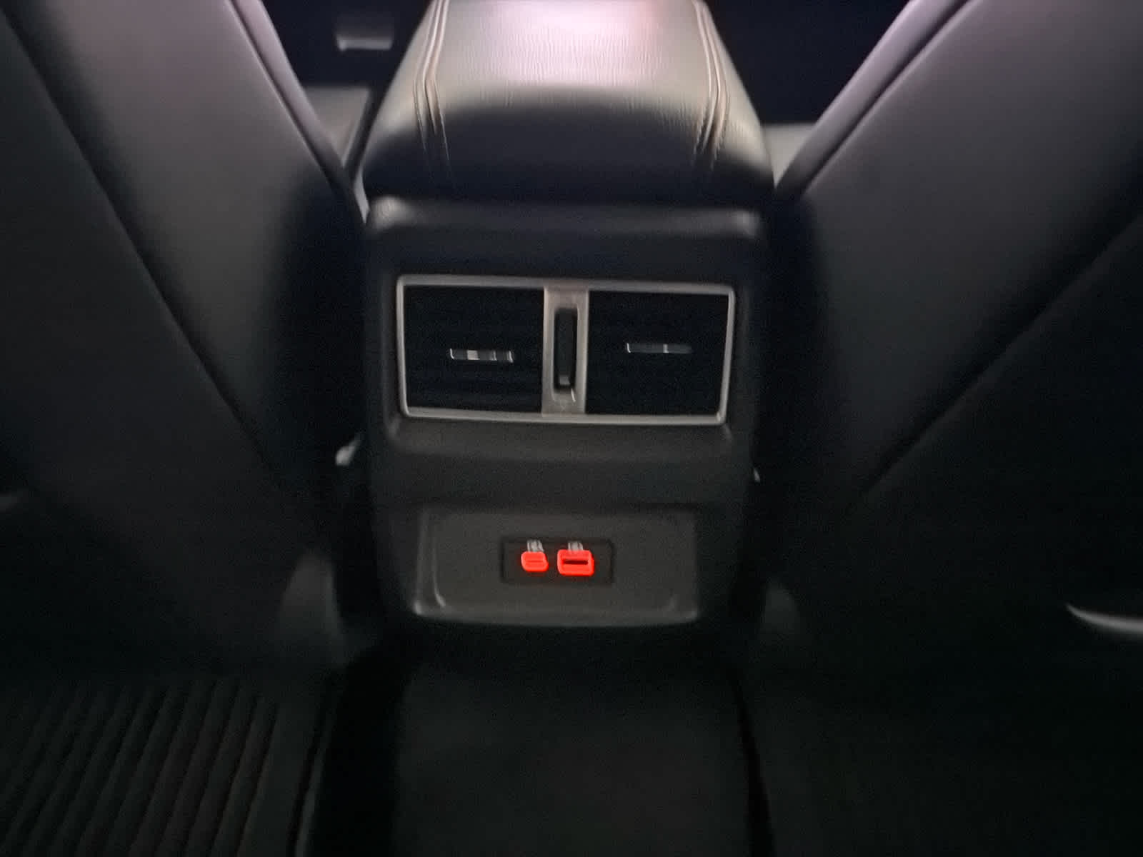 2023 Nissan Maxima SR