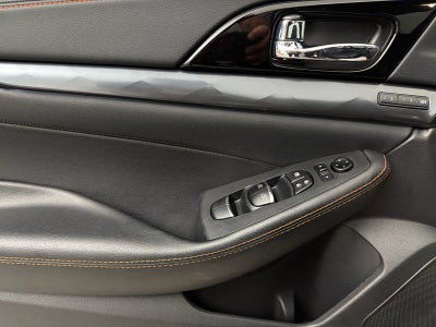 2023 Nissan Maxima SR