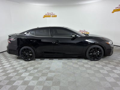 2023 Nissan Maxima SR