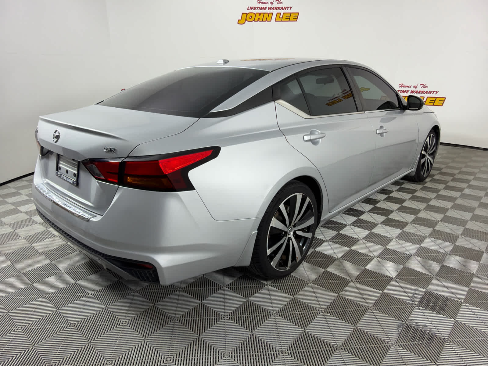 2019 Nissan Altima 2.5 SR