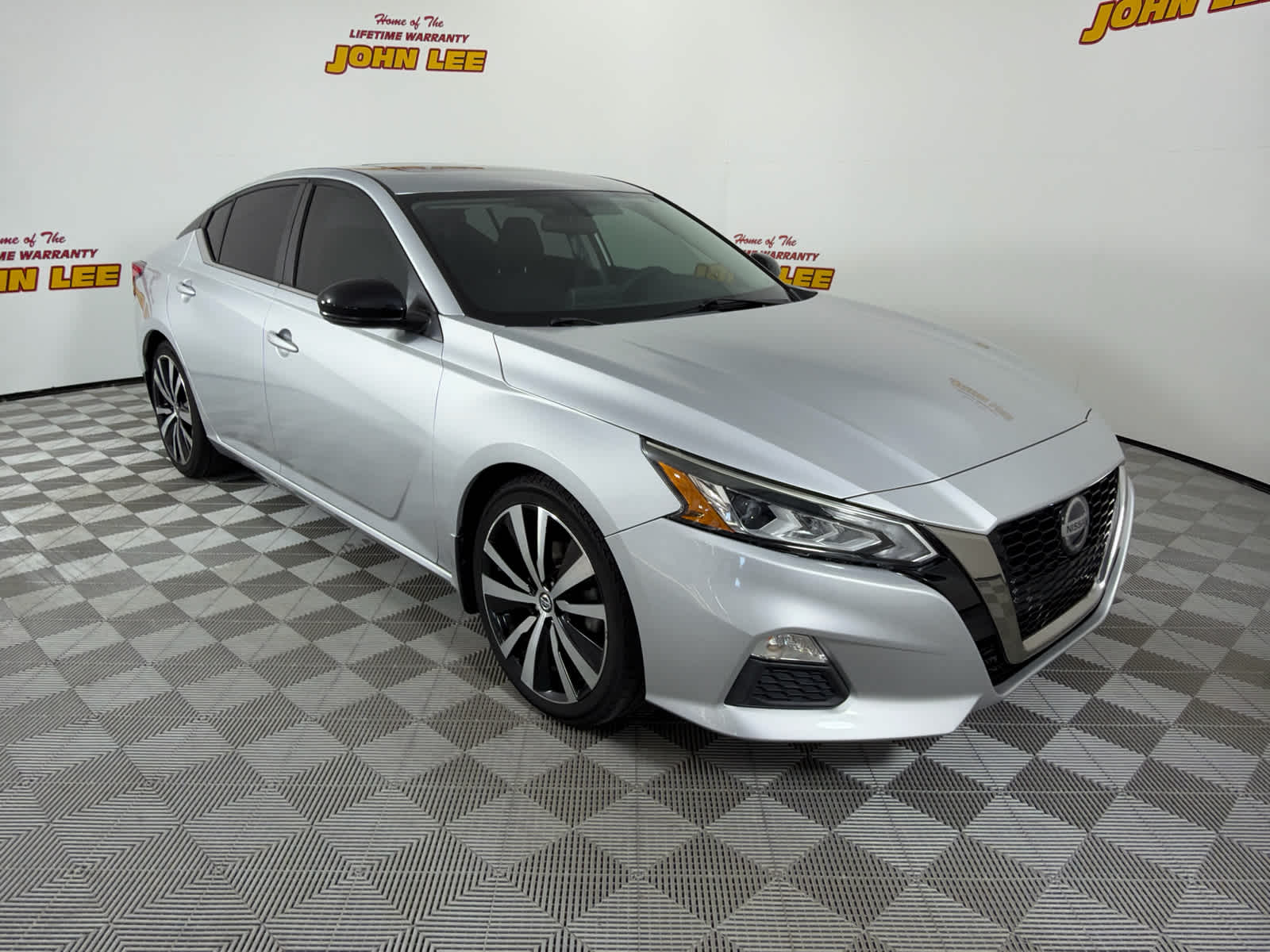 2019 Nissan Altima 2.5 SR