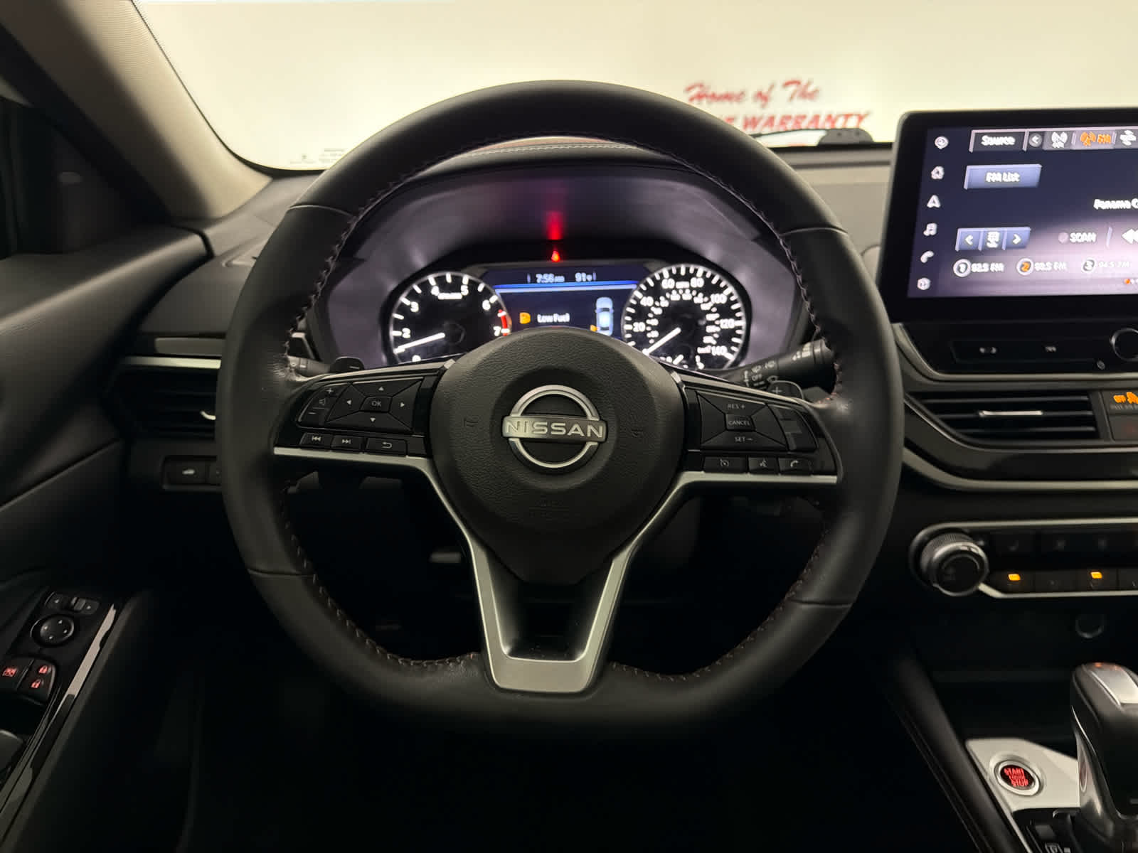 2024 Nissan Altima SR