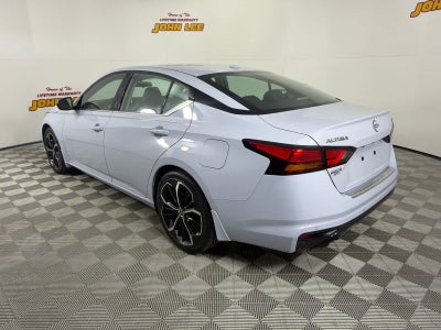 2023 Nissan Altima SR