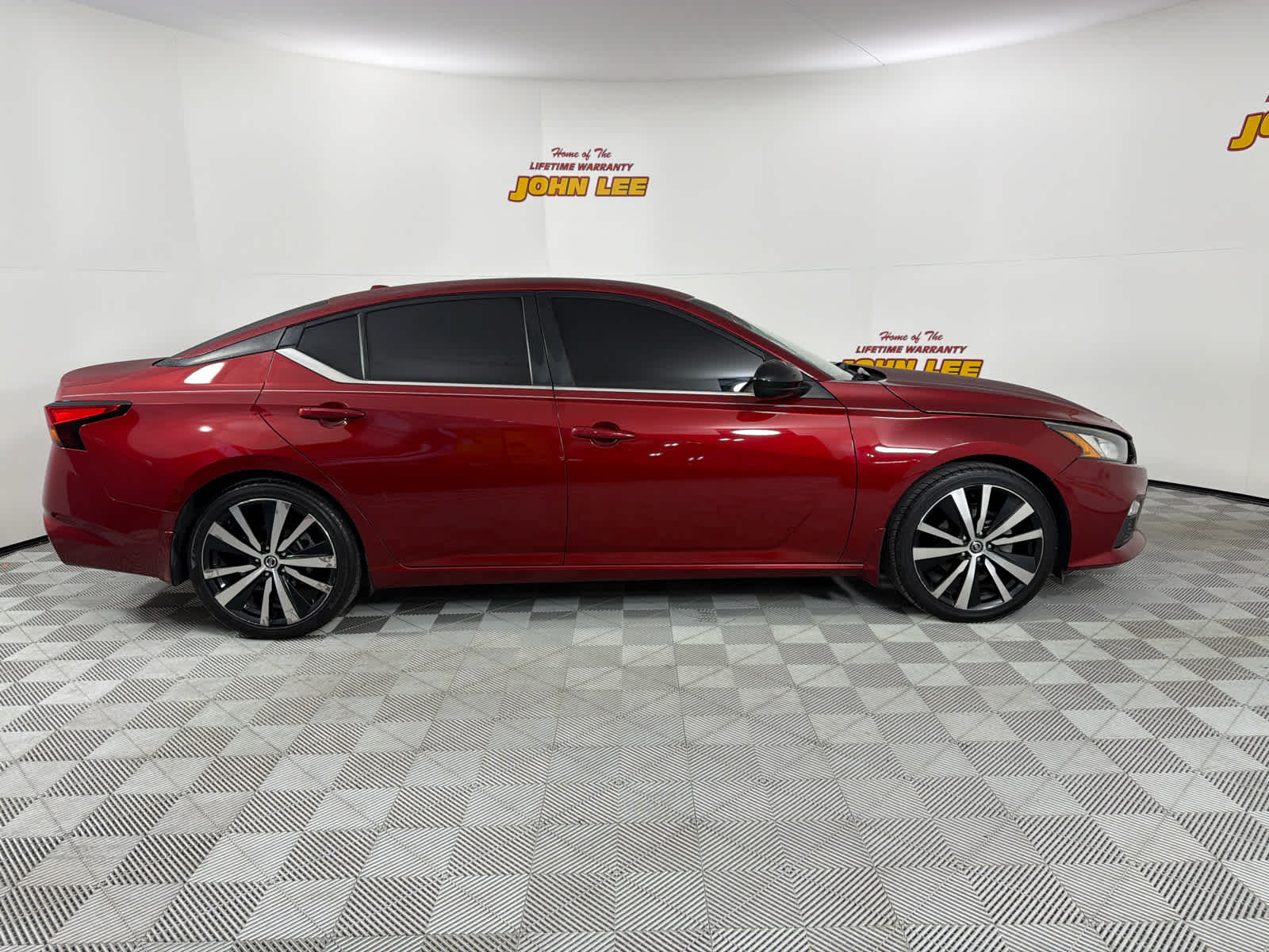 2021 Nissan Altima 2.5 SR