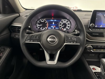 2024 Nissan Altima SV