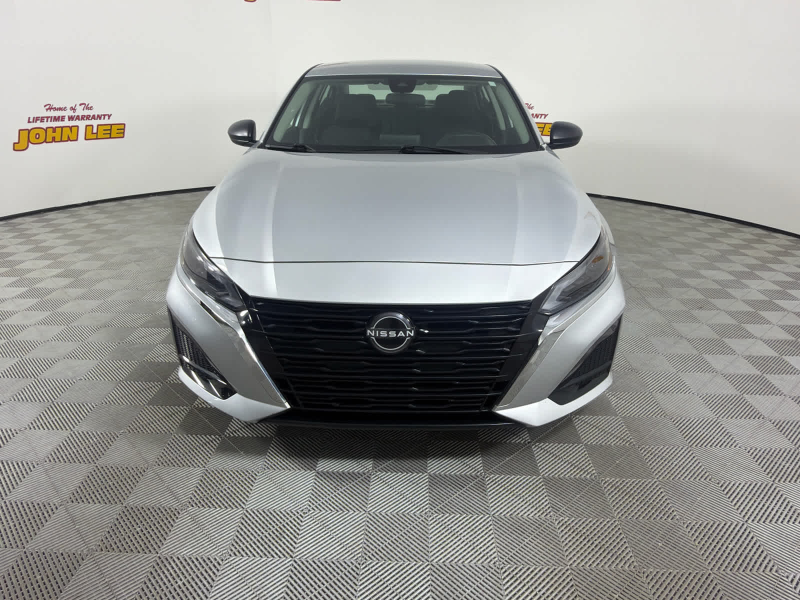 2024 Nissan Altima SV