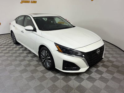 2024 Nissan Altima SV