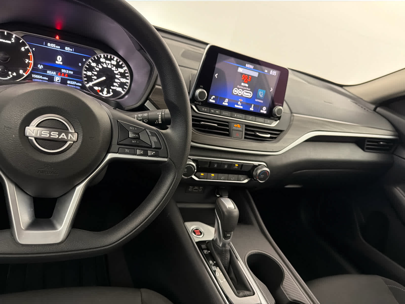 2025 Nissan Altima SV