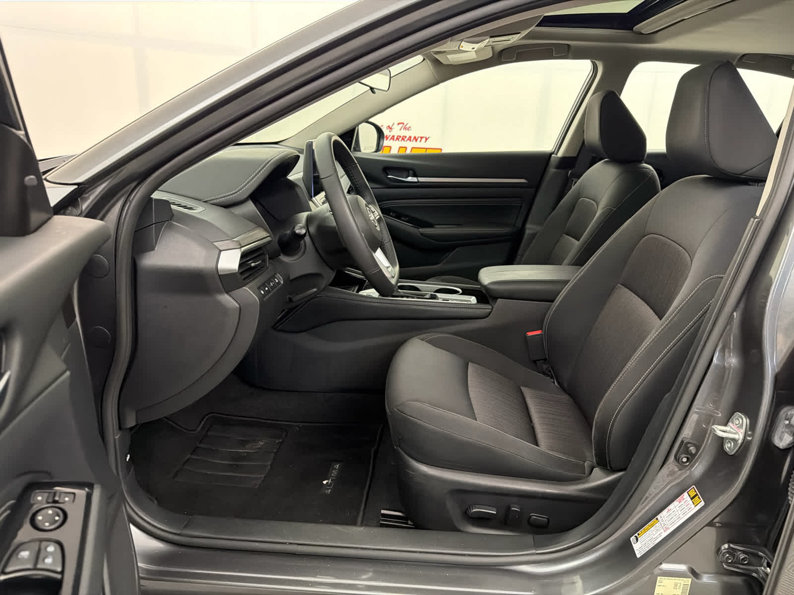 2023 Nissan Altima SV