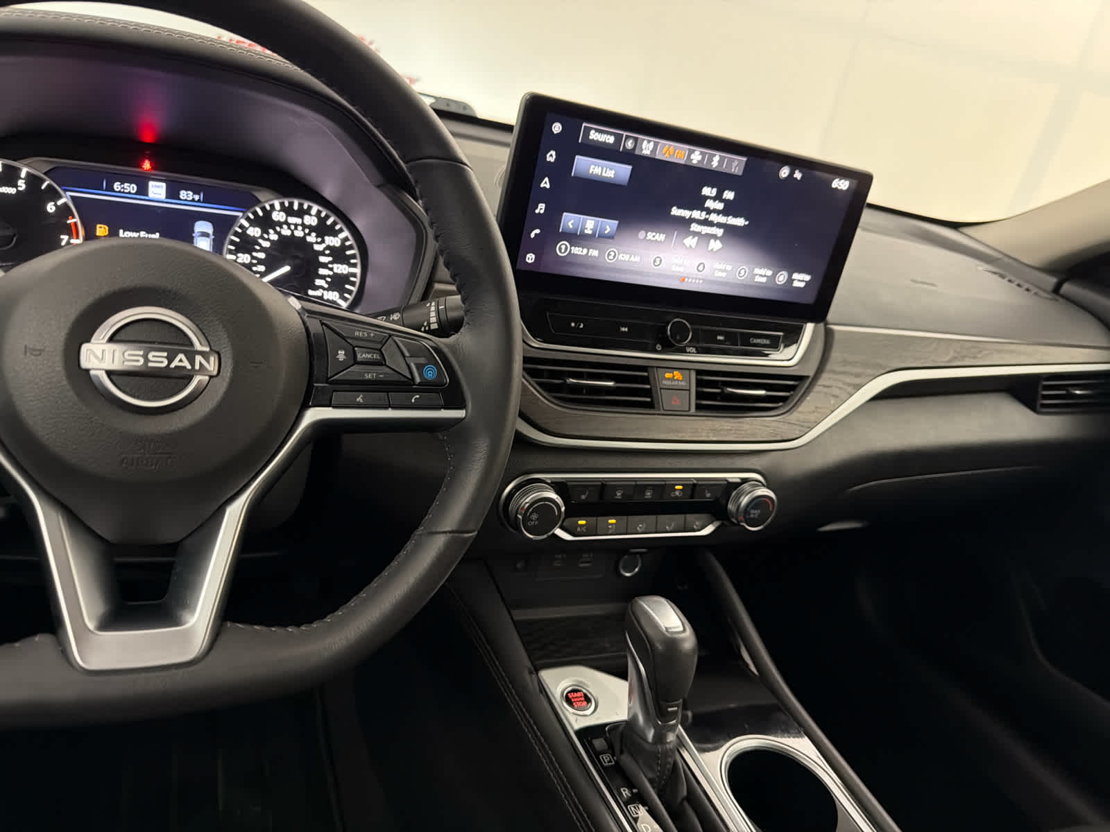 2023 Nissan Altima SV