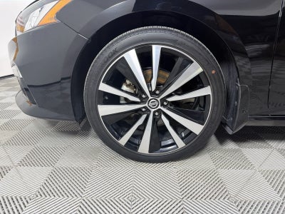 2021 Nissan Altima 2.5 Platinum